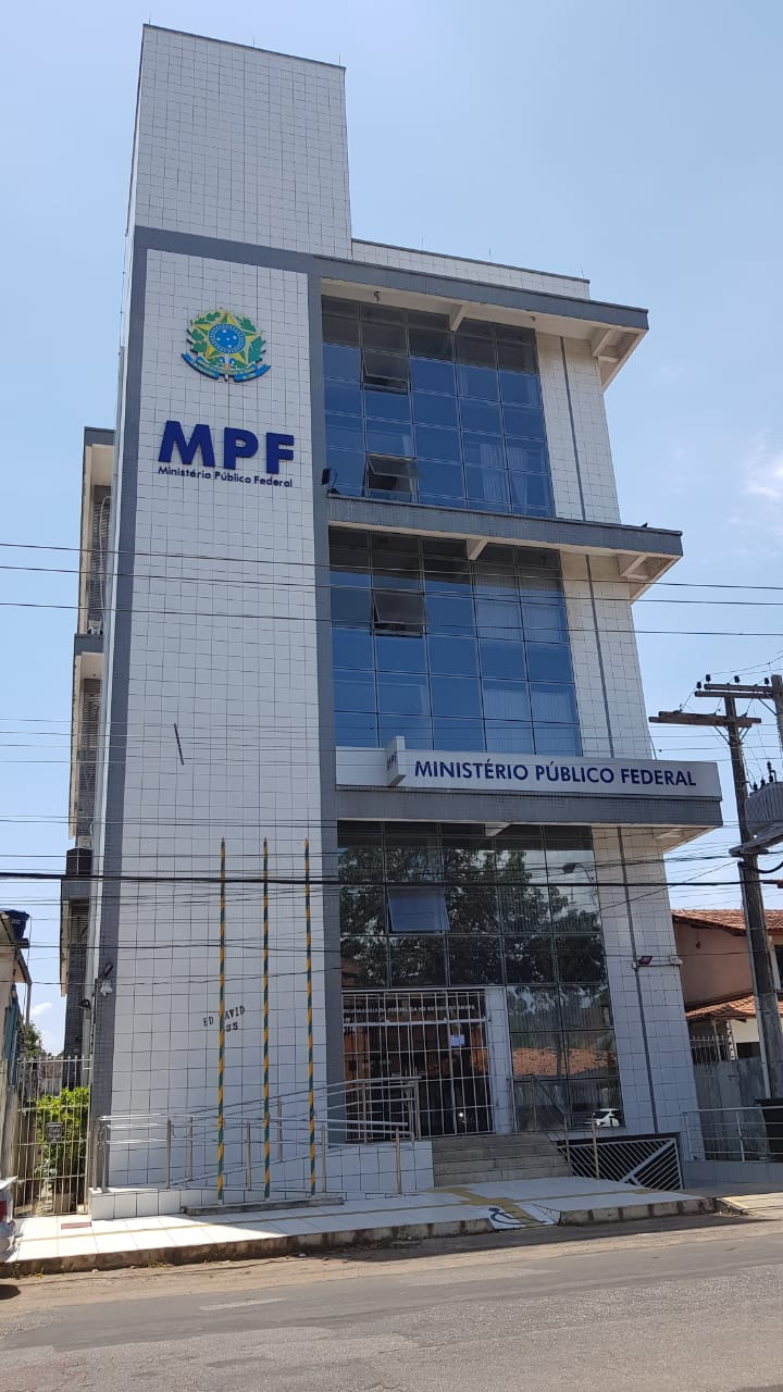 Servidor do MPF é indiciado pela Polícia Civil por exercício ilegal da advocacia.